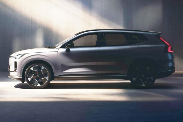 New Volvo XC70