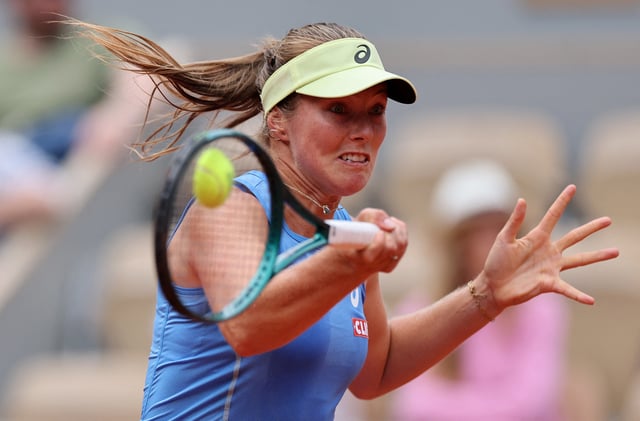 Tennis - French Open - Roland Garros, Paris, France - May 27, 2025 Australia's Olivia Gadecki in action during her first round match against Coco Gauff of the U.S. REUTERS/Gonzalo Fuentes