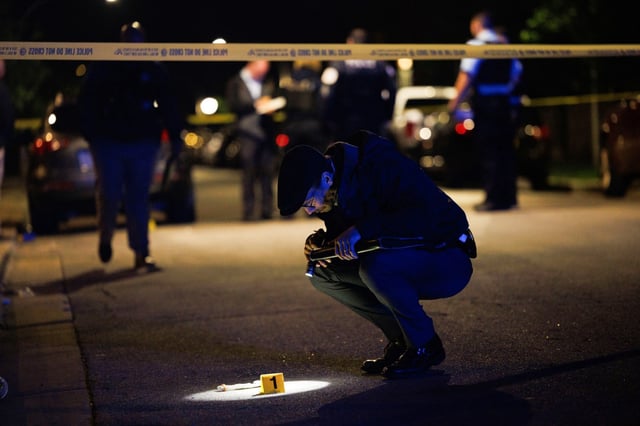 Chicago police work in the 1600 block of South Springfield Avenue where a 42-year-old man was shot in the North Lawndale neighborhood, May 26, 2025. (Armando L. Sanchez/Chicago Tribune)