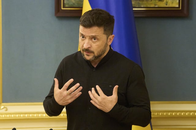Ukrainian President Volodymyr Zelenskyy speaks during a briefing in Kyiv, Ukraine, Monday, May 19, 2025. (AP Photo/Efrem Lukatsky)