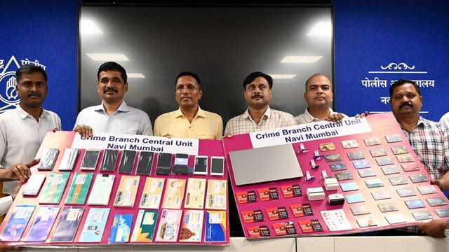 the police have recovered ₹11.3 lakh from the accused, apart from a laptop, 18 mobile phones, 18 cheque books of various banks, 32 debit cards, 33 cheques, 27 Vodafone SIM cards, 2 passbooks, 10 rubber stamps in the name of bogus firms and 36 bank kits in the name of 10 companies. (Bachchan Kumar/ HT PHOTO)