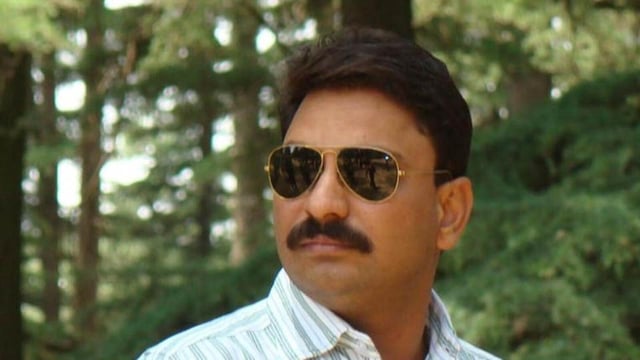 Dr Taware was produced before a Pune court on Thursday and remanded in police custody till June 2, becoming the 17th person booked and eighth arrested in the kidney racket case. (HT PHOTO)