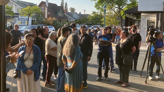 The scene outside Buona Forchetta after ICE agents detained a handful of the restaurant’s employees. (JW August)