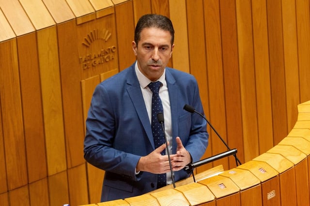 Alfonso Villares, durante una comparecencia en el Parlamento