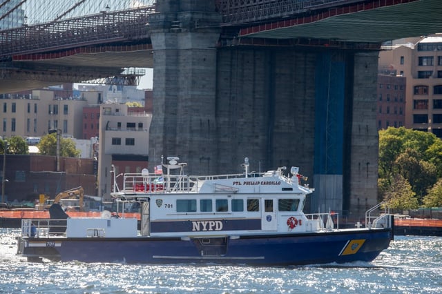 The NYPD harbor unit (Theodore Parisienne/for New York Daily News)
