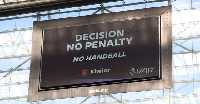 Soccer Football - Premier League - Newcastle United v Arsenal - St. James Park, Newcastle, Britain - May 7, 2023 General view of a big screen displaying a VAR decision. REUTERS/Scott Heppell