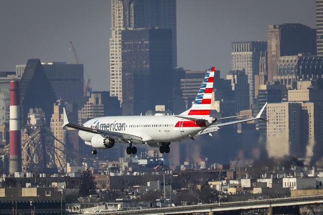Concerns Over Loose Bolt on Boeing 737