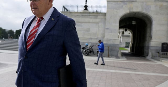 U.S. Senator Robert Menendez (D-NJ) walks out of the U.S. Capitol  in Washington, oncSeptember 28, 2023. REUTERS/Craig Hudson/File Photo