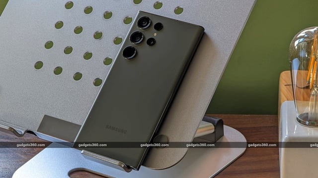 The successor to the Samsung Galaxy S23 Ultra (pictured) may debut with several AI features
