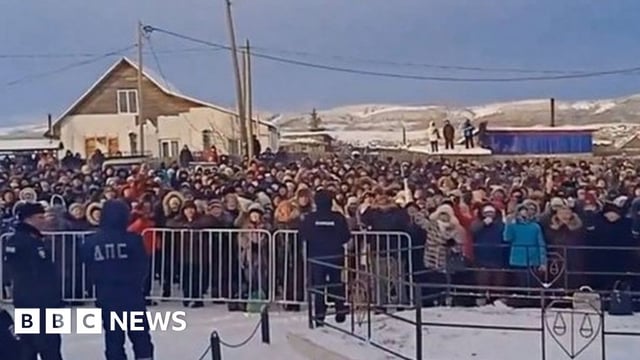 Demonstration in Baymak, still from video