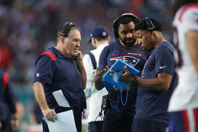 Former New England Patriots linebackers coach Jerod Mayo (center) is replacing Bill Belichick, left, as head coach.