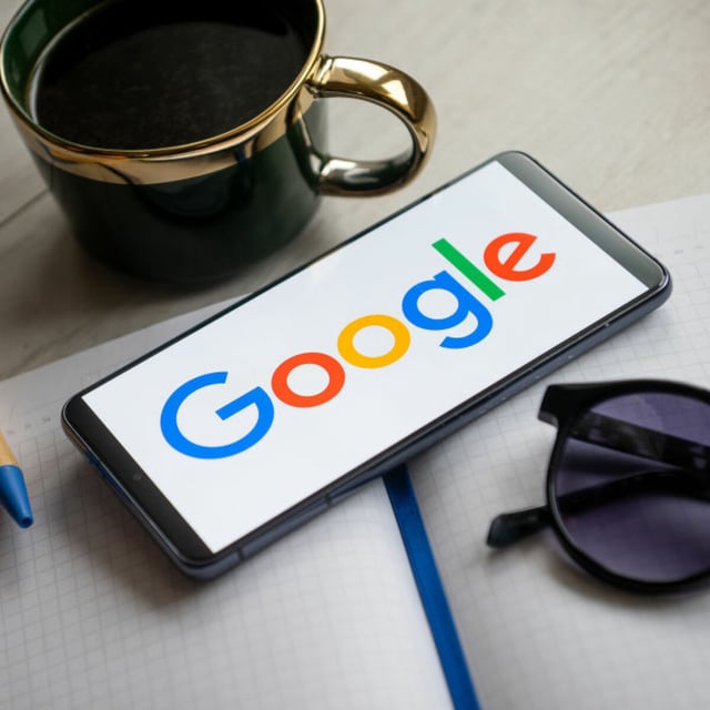 Google is doing interesting things in the customer service realm.