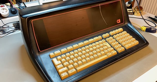 The Q1 computer