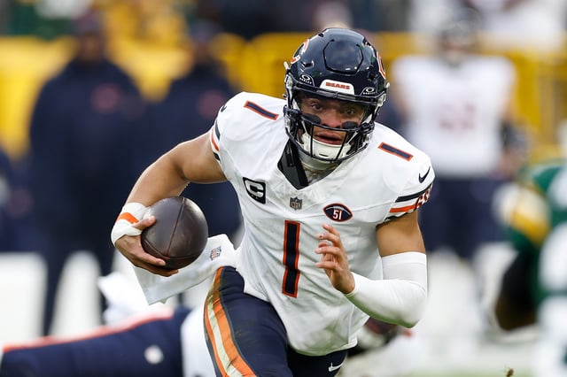 Justin Fields
