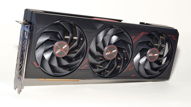 Sapphire RX 7900 GRE Pulse photo