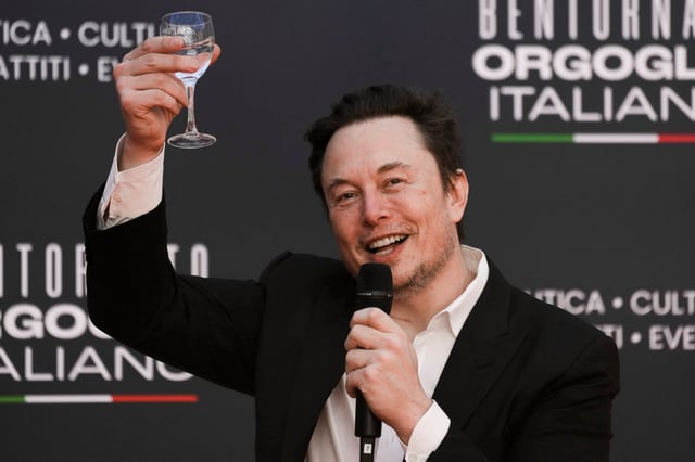 Elon Musk saw his fortune dip to US197.7 billion dollars, and lose the title of world’s richest person. Photo: AP