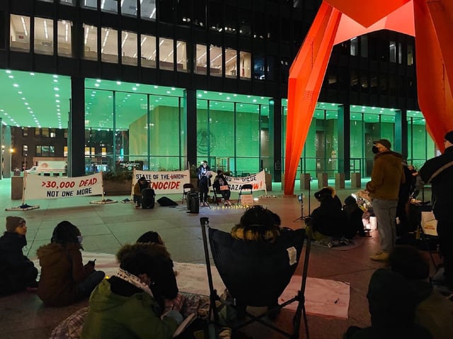 Protesters demonstrate at Chicago's Federal Plaza in support of a ceasefire in Gaza, on March 7, 2024.