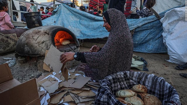 CNN - Live updates: Israel-Hamas war, Ramadan in Gaza, Rafah strikes