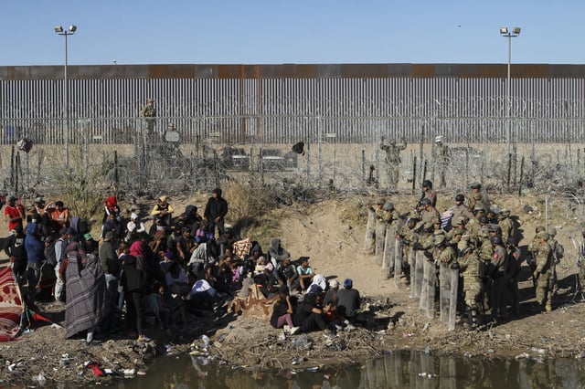 Migrants