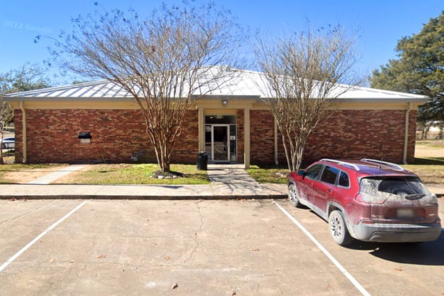 Navasota Public Library.