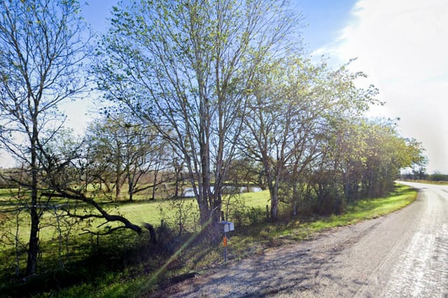 Street view close to Lazy J Ranch and RV Park near Nixon, Texas.