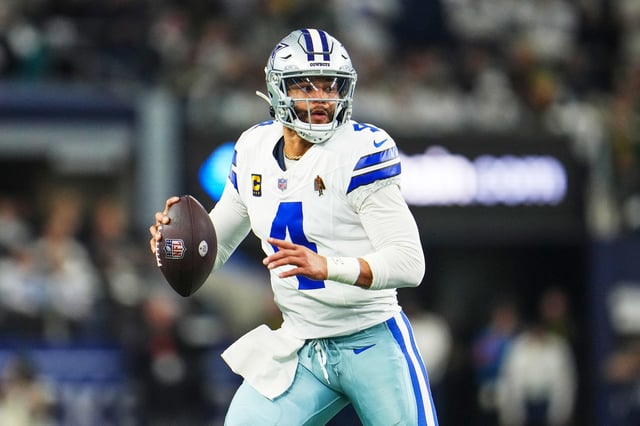 Dak Prescott.