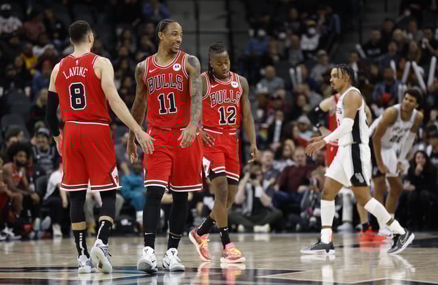 DeMar DeRozan Zach LaVine Ayo Dosunmu