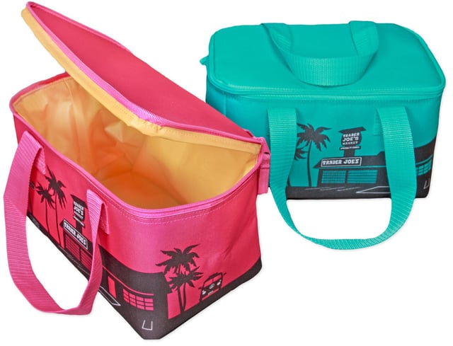 The new Trader Joe's Mini Insulated Tote Bags come in both pink and blue.