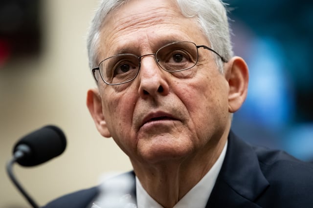 Republican Votes Against Holding Garland in Contempt