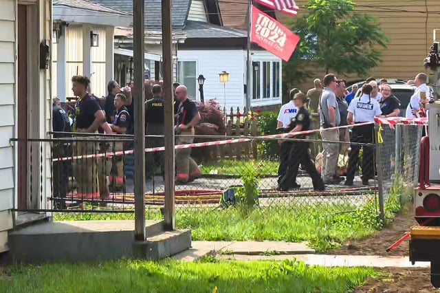 Twenty people were inside a Syracuse, N.Y., house that collapsed Tuesday following reports of an explosion.