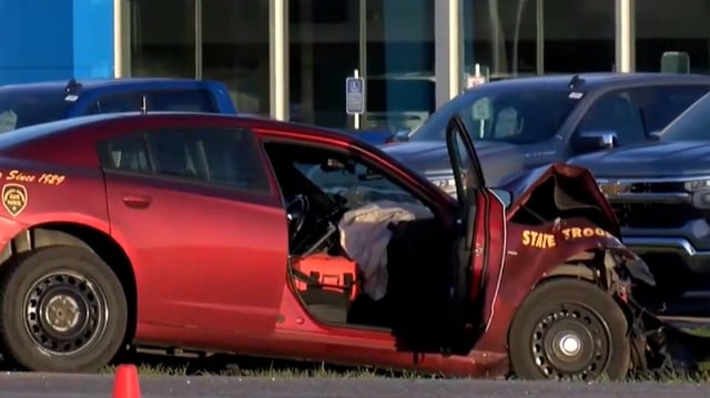 Minnesota trooper charged with manslaughter.