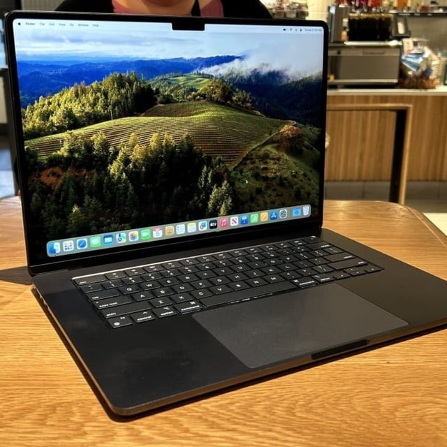 A quick-and-easy guide on how to install macOS Sequoia.
