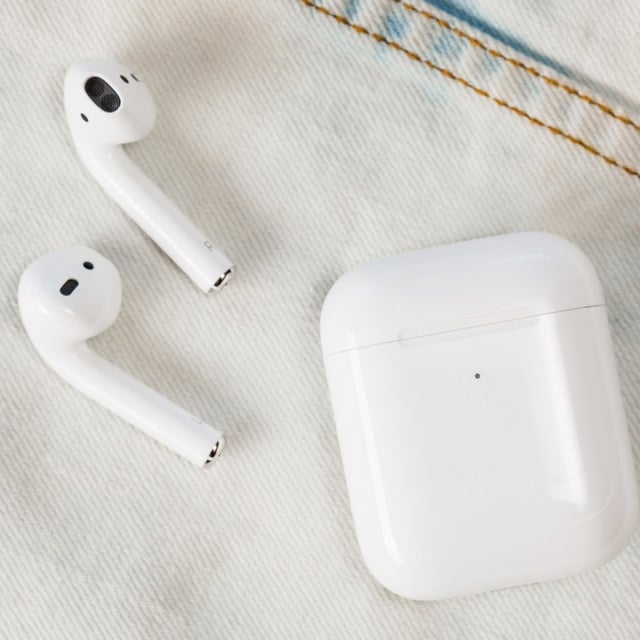 This is a pretty good price tag for the second-gen AirPods.