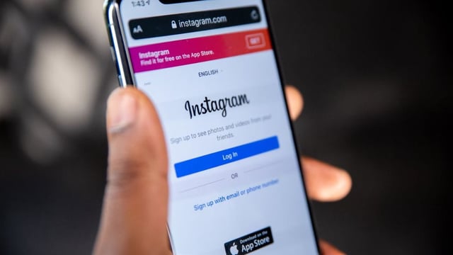 Instagram users can share songs on Notes but it is only possible via its catalogue of tracks