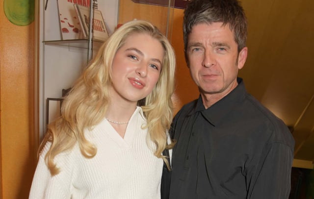 Anaïs Gallagher and Noel Gallagher attend the Ozwald Boateng show during London Fashion Week, 2022. CREDIT: David M. Benett/Dave Benett/Getty Images