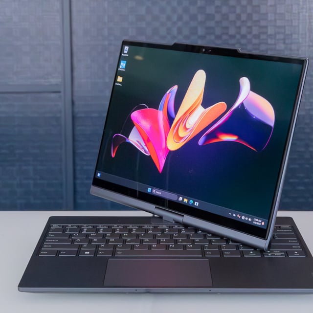 Lenovo Auto Twist can respond to your voice commands.