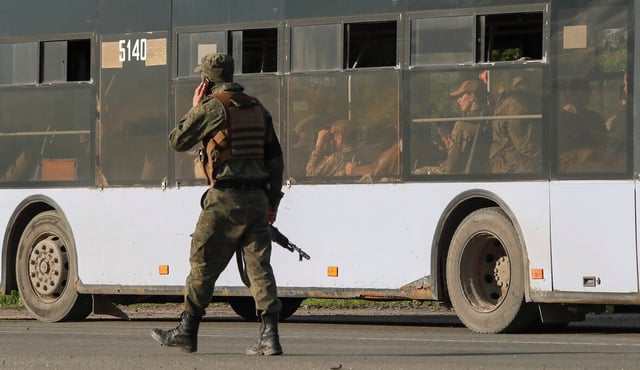 UKRAINE-CRISIS/AZOVSTAL-SERVICEMEN