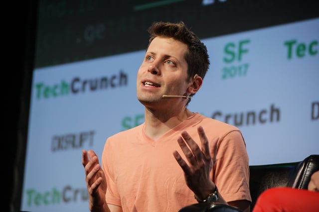 Sam Altman (Y Combinator) at TechCrunch Disrupt SF 2017